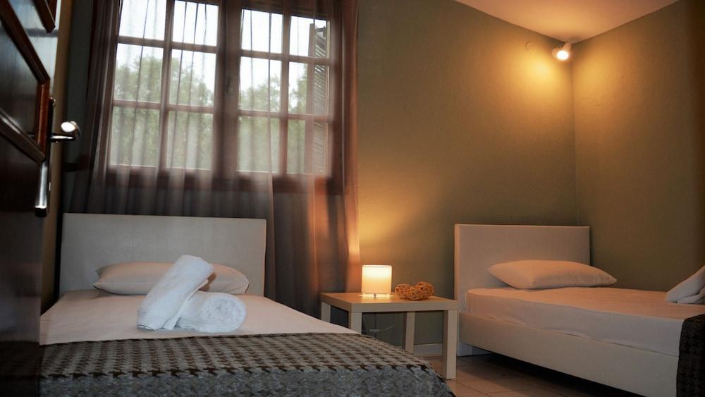 Our House 2 Luxury Suites كافالا المظهر الخارجي الصورة