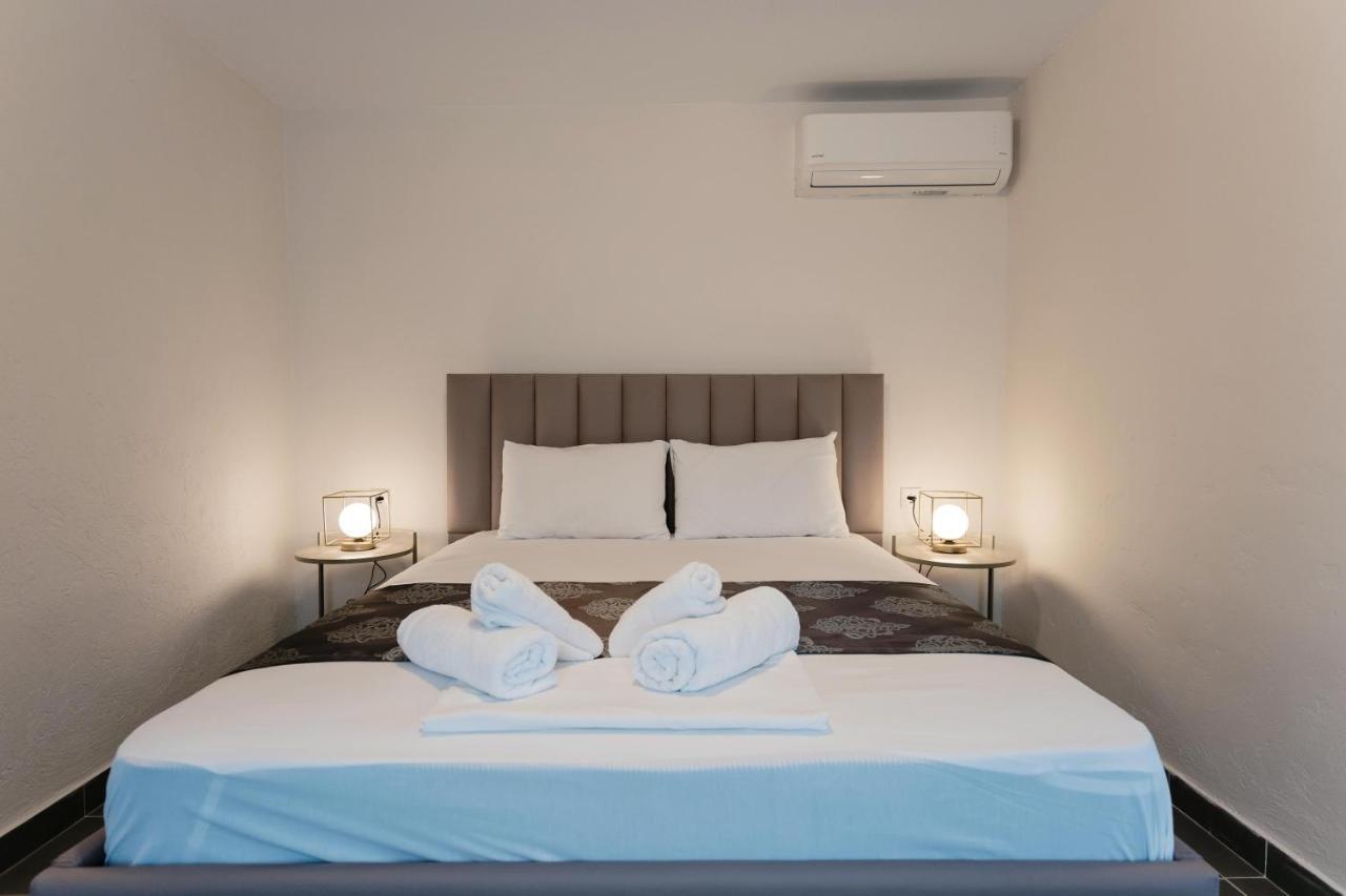 Our House 2 Luxury Suites كافالا المظهر الخارجي الصورة