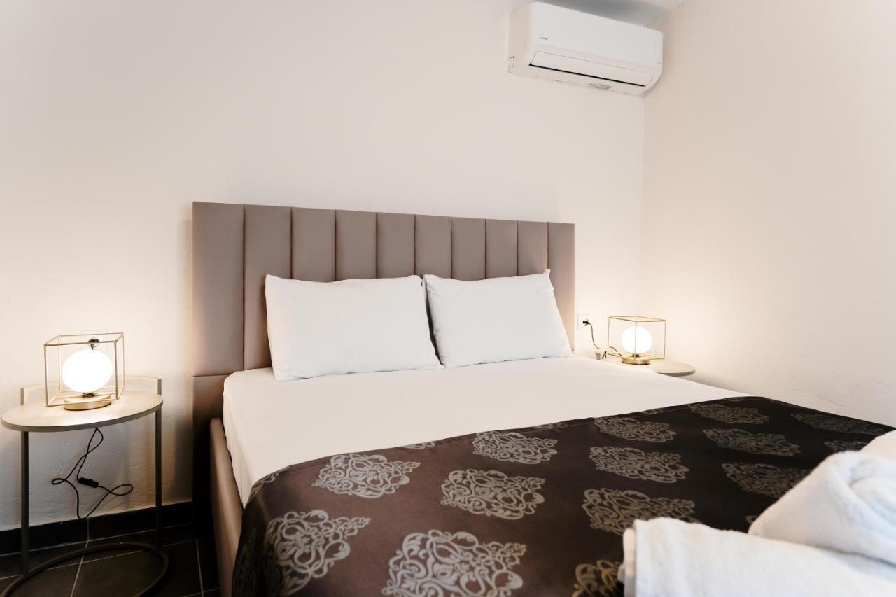 Our House 2 Luxury Suites كافالا المظهر الخارجي الصورة